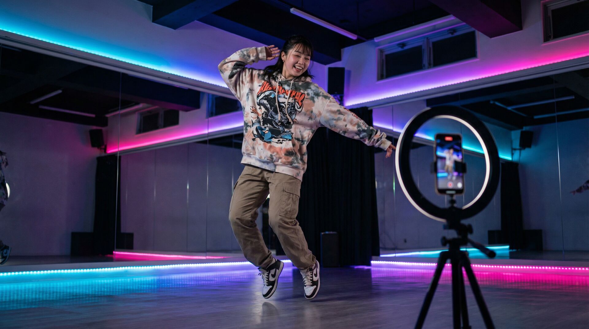 黄色仓库舞蹈视频